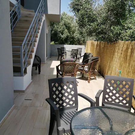 Irini'shouse 6 * Toroni